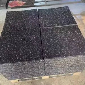 Shock-Absorbing Easy-Clean Rubber Floor Mat for Gym Workouts and Excavator Cabins