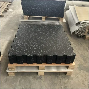 Shock Absorbing High Density Easy Install Rubber Interlocking Floor Tiles for Gyms and Training Tracks and Commercial Projects