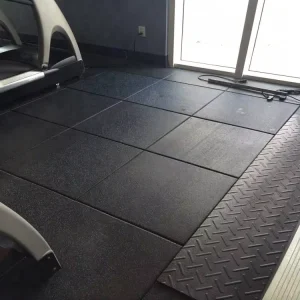 Shock Absorbing Noise Reducing CrossFit Gym Rubber Flooring