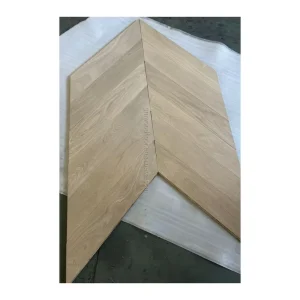 Solid Engineered Oak Chevron Parquet Flooring Natural Brushed Finish Indoor Wood Floor Modern Design for Living Room