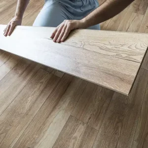 UV-Coated Embossed SPC Plastic Luxury Vinyl Plank Flooring 4mm 5mm